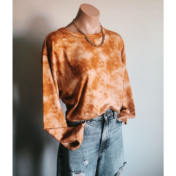 Tops - 🆕️Above the Clouds ⛅ Cinnamon tie dye